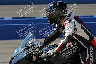 media/Aug-27-2022-Fastrack Riders (Sat) [[c588535105]]/Level 2/Grid/